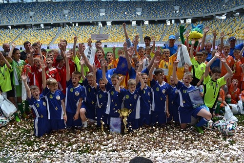 Шкіряний м’яч – 20 років інвестицій у майбутнє українського футболу