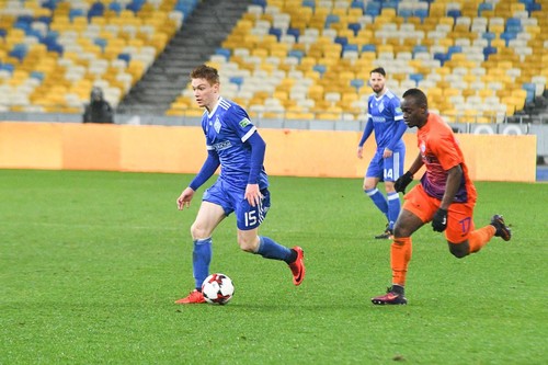 Ребров посетил матч Динамо – Мариуполь