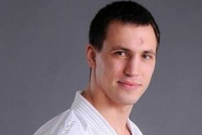 Чемпион Украины по карате избил человека в кинотеатре