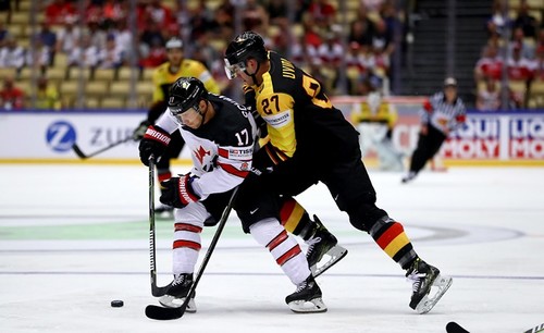Чемпионат мира по хоккею. Канада победила Германию
