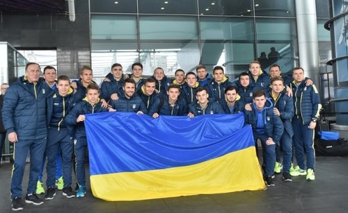 Украина U-19 назвала состав на мемориал Лобановского