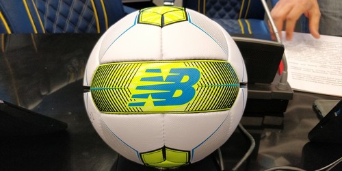 Представлен официальный мяч матча за Суперкубок Украины