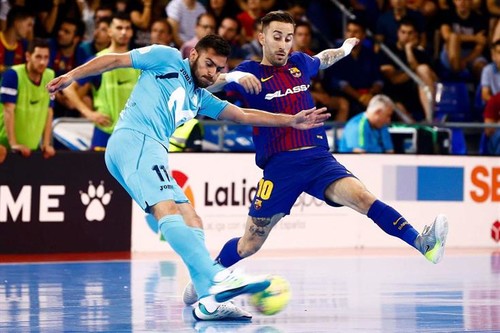 Барселона Ласса сократила отставание в серии с Интером Мовистар