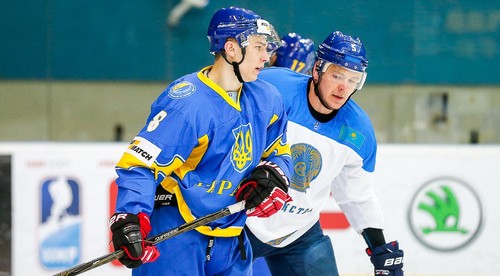 18 игроков УХЛ приглашены на сборы перед игрой с Казахстаном