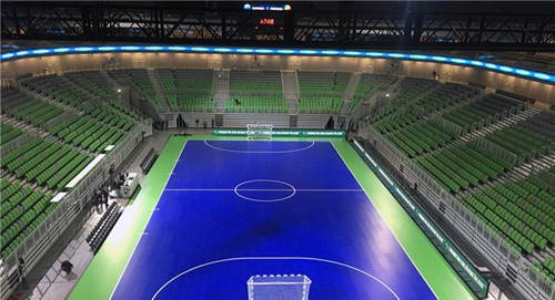УЕФА изменил цвет площадки на финальной части футзального Евро