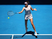 Кербер разгромила Шарапову в третьем круге Australian Open