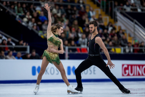 Пападакис и Сизерон выиграли короткий танец на чемпионате Европы