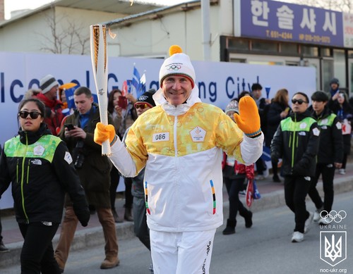 Сергій Бубка взяв участь у естафеті олімпійського вогню в Кореї