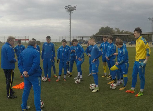 Сборной Украины U-17 угрожает техпоражение в матче отбора на Евро-2018