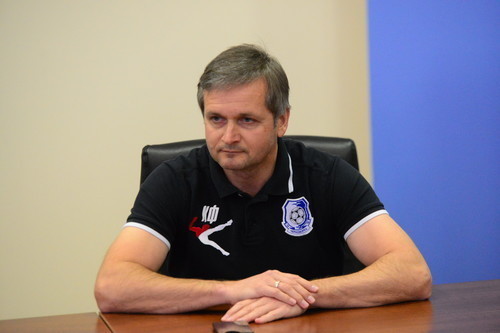 Константин ФРОЛОВ: «Наша задача — сохранить команду в Премьер-лиге»