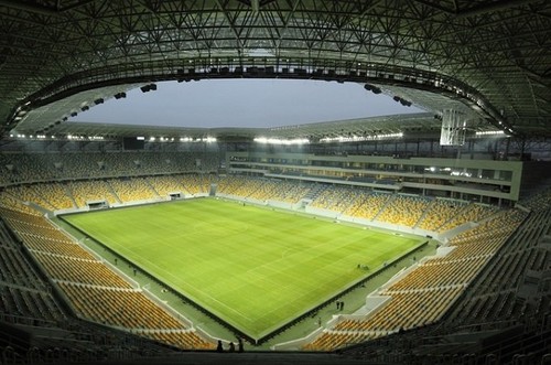 На матч Украина – Словакия продано больше половины билетов