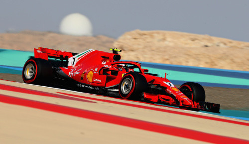 Райкконен уверенно выиграл третью практику Гран-при Бахрейна