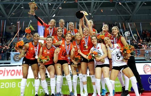Турецкая команда Эджзаджибаши выиграла женский Кубок ЕКВ
