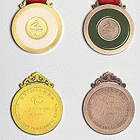 Пекин представил медали