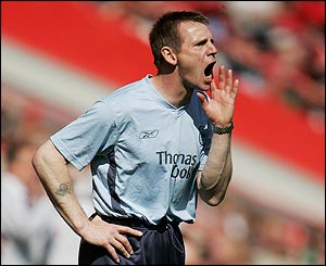 Стюарт Пирс - ау, лошадка!