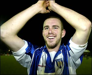 Это Вайн, он Киплинга не читал...