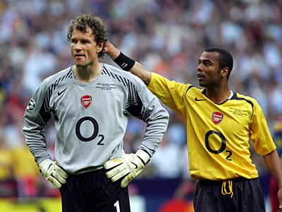 Коул уговаривает Леманна приобрести книгу...