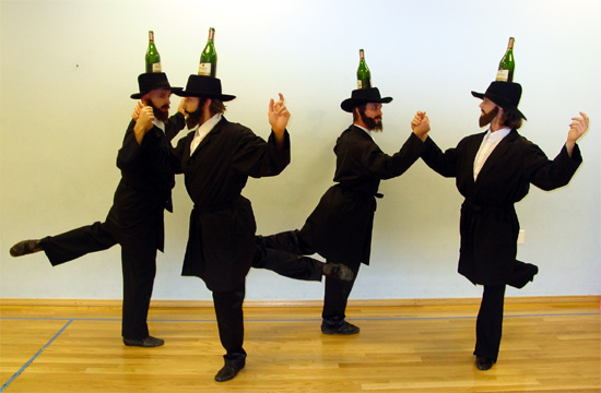 Так была ли бутылка?