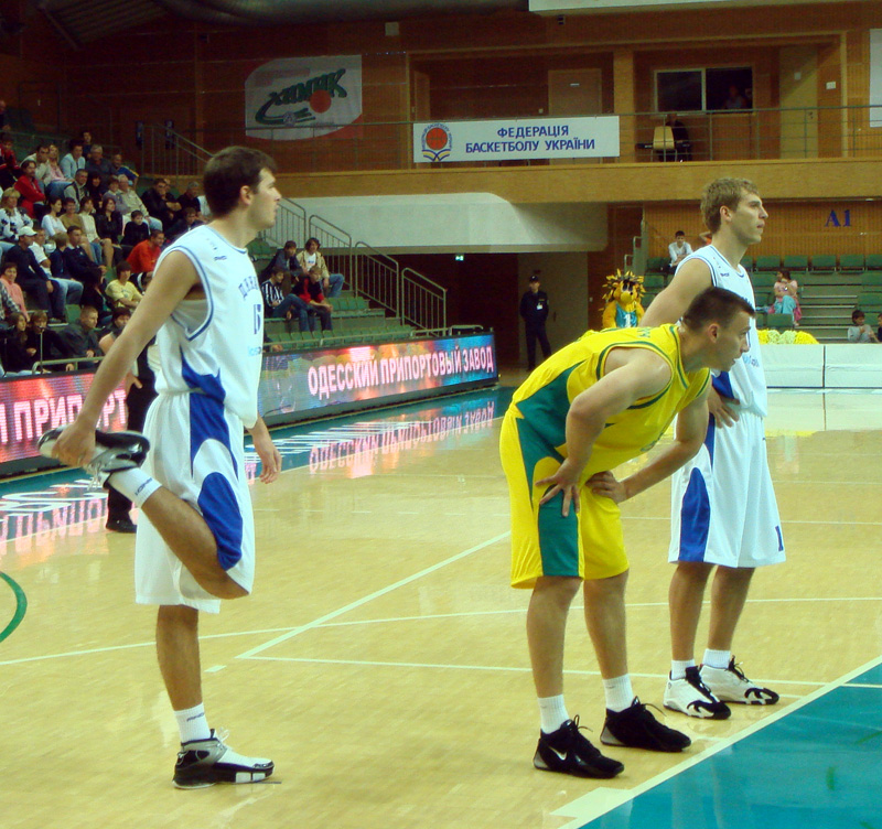 Фоцис на площадке 