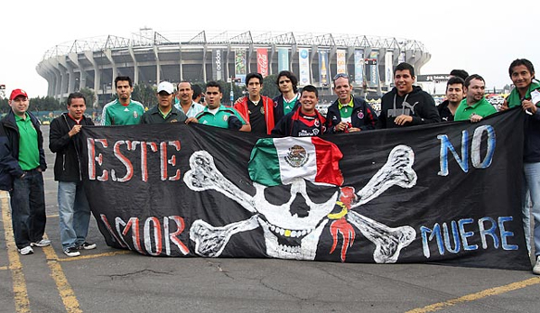 Фанаты сборной Мексики