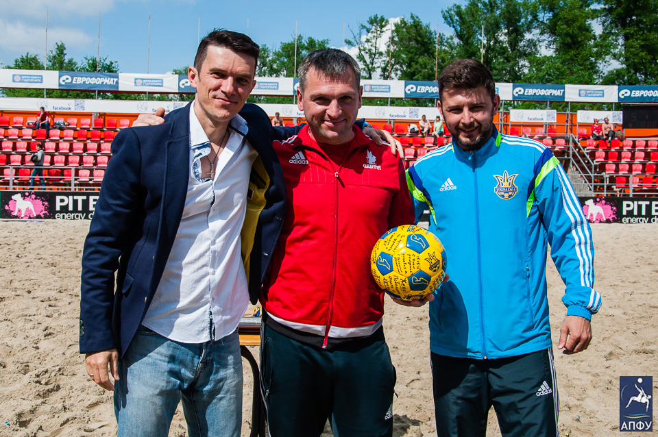 Пляжный футбол: столичный ХИТ завоевал Кубок Украины!