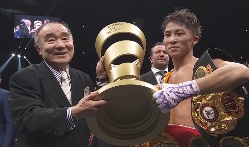 Японский Монстр выиграл Всемирную боксерскую суперсерию